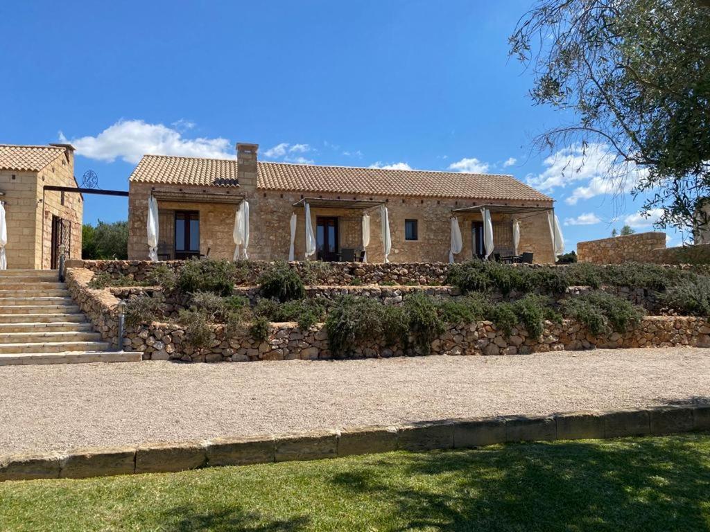 Farm stay Masseria Cisternella